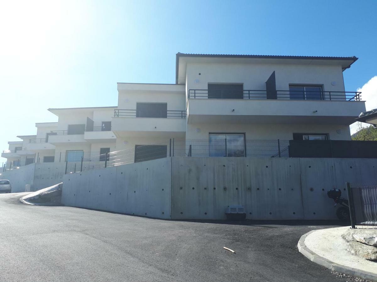 Apartment Dans Neuve Et Calme Corte (Corsica)